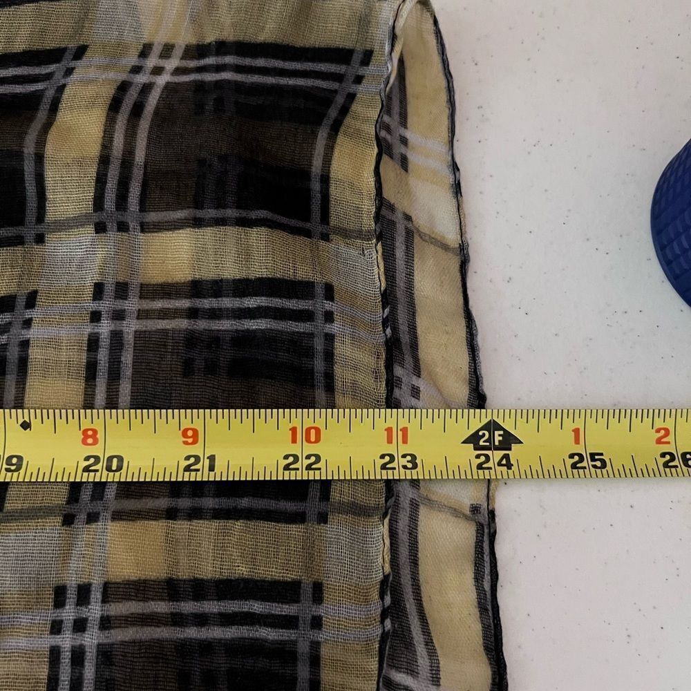 Chatties plaid infinity scarf - Picture 4 of 5